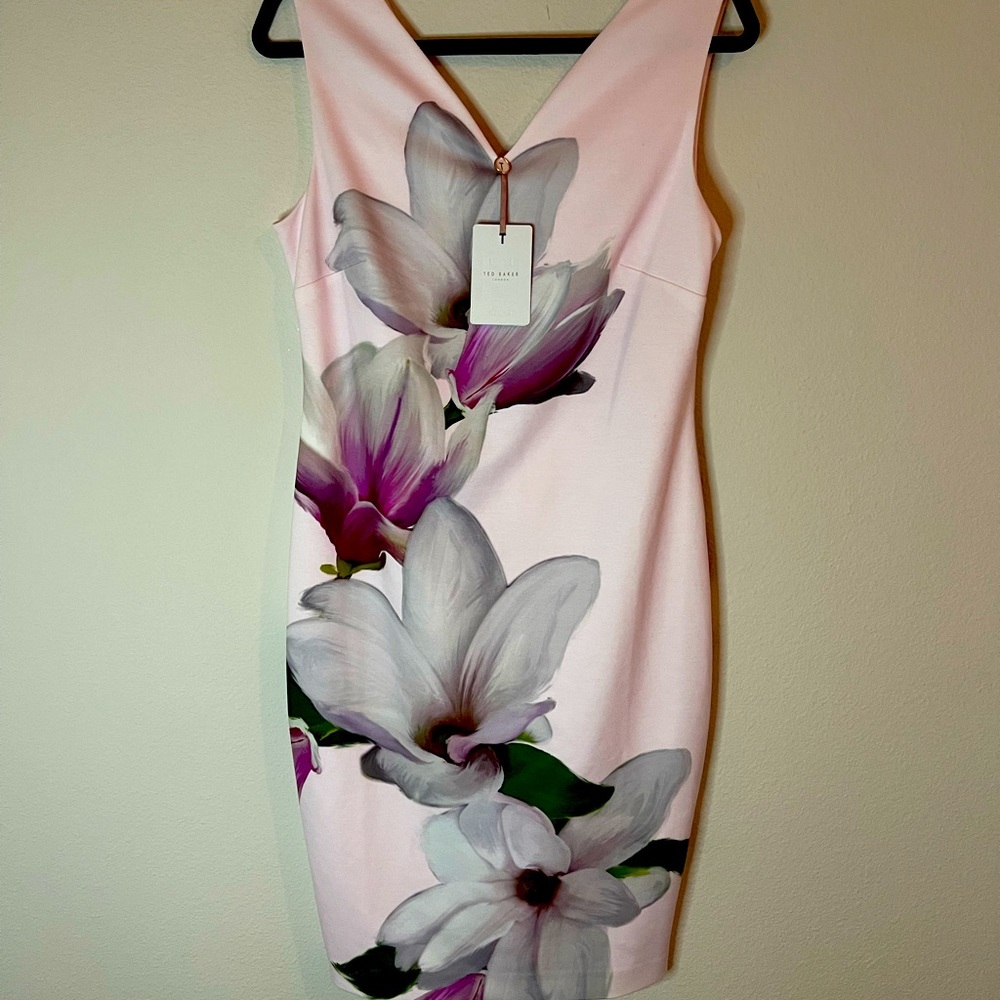 TED BAKER Brand New Never Worn Floral Fitted Dress! Beautiful for spring!